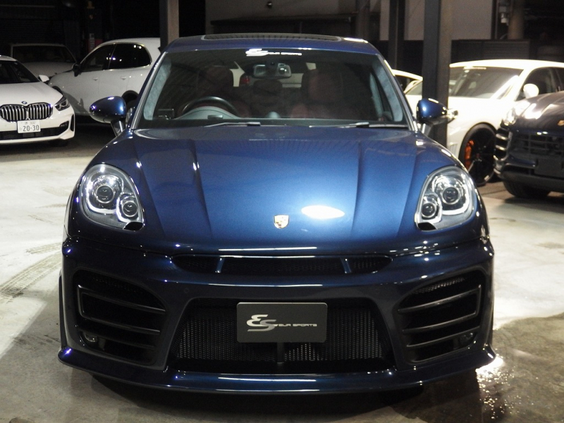 ポルシェ マカン ターボ　スポーツクロノPKG　EURエアロ　パノラマガラスルーフ　レッドレザー　管理ユーザー様下取り 中古車