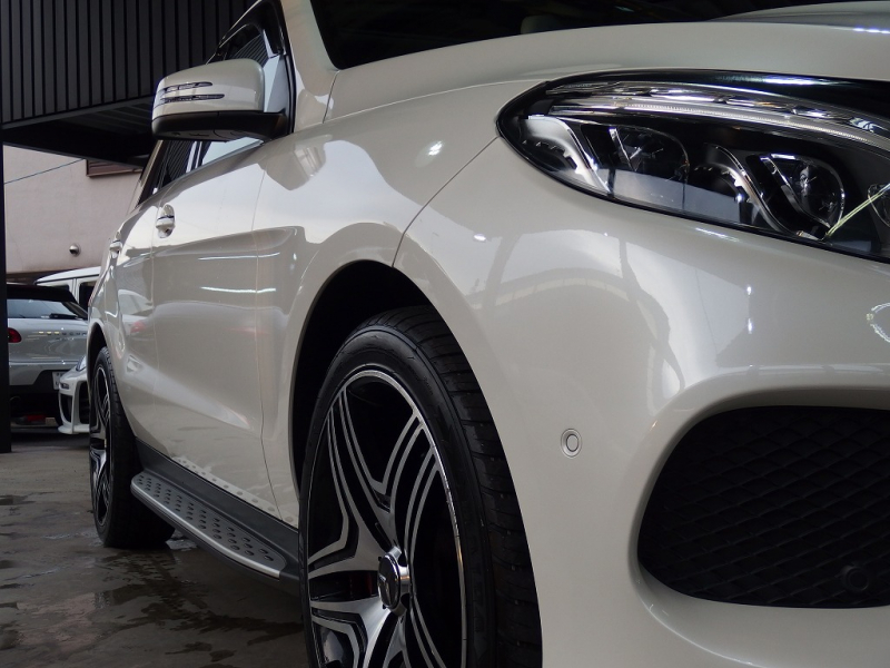 メルセデスベンツ GLE GLE350d　4マチック　スポーツ　AMG43純正フロントグリル　社外22インチアルミ 中古車