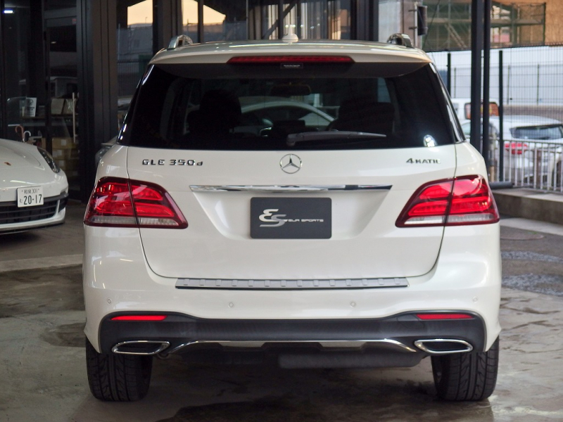 メルセデスベンツ GLE GLE350d　4マチック　スポーツ　AMG43純正フロントグリル　社外22インチアルミ 中古車