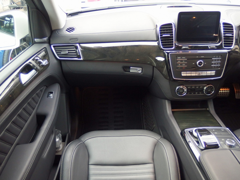 メルセデスベンツ GLE GLE350d　4マチック　スポーツ　AMG43純正フロントグリル　社外22インチアルミ 中古車