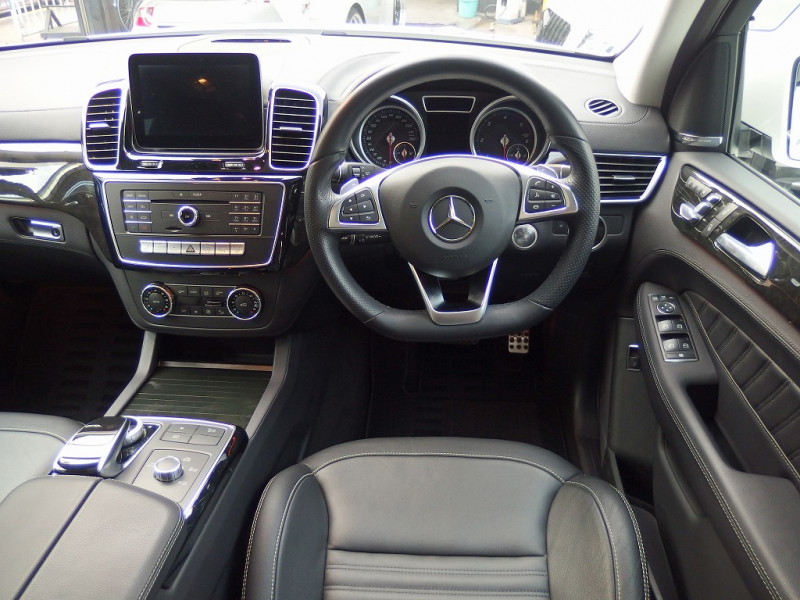 メルセデスベンツ GLE GLE350d　4マチック　スポーツ　AMG43純正フロントグリル　社外22インチアルミ 中古車