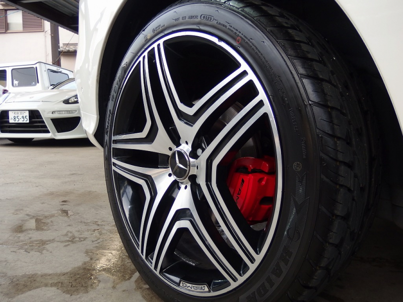 メルセデスベンツ GLE GLE350d　4マチック　スポーツ　AMG43純正フロントグリル　社外22インチアルミ 中古車