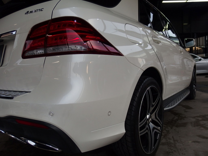 メルセデスベンツ GLE GLE350d　4マチック　スポーツ　AMG43純正フロントグリル　社外22インチアルミ 中古車