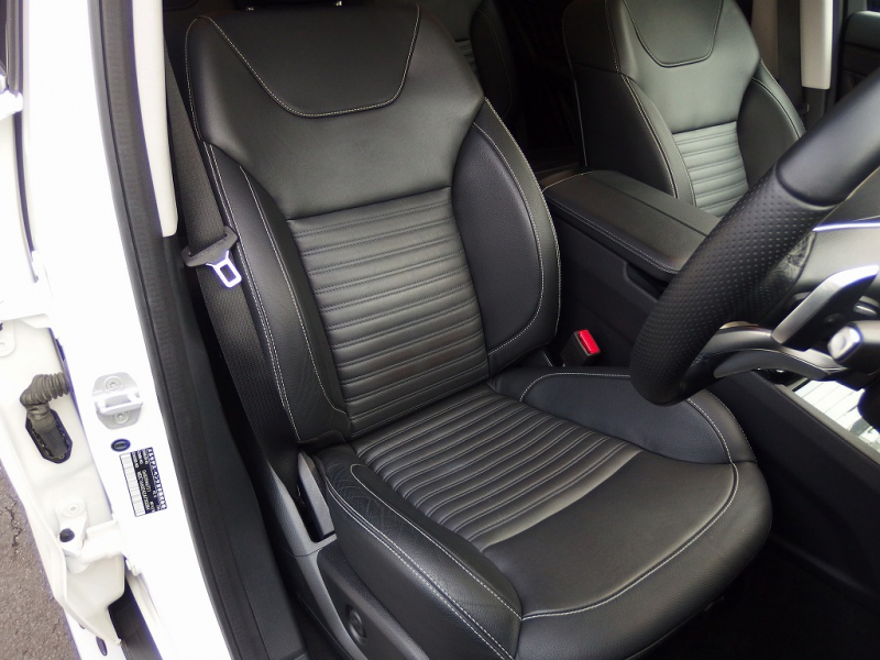 メルセデスベンツ GLE GLE350d　4マチック　スポーツ　AMG43純正フロントグリル　社外22インチアルミ 中古車