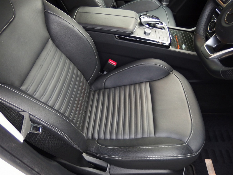 メルセデスベンツ GLE GLE350d　4マチック　スポーツ　AMG43純正フロントグリル　社外22インチアルミ 中古車