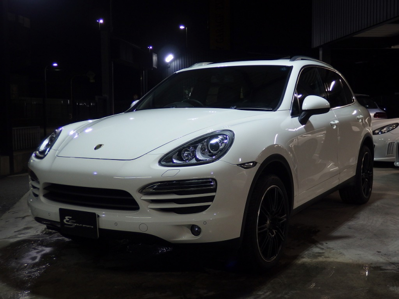 ポルシェ&nbsp;カイエン&nbsp;V6 3.6L 正規ディーラー車　サンルーフ　ルーフレール　社外20インチアルミ&nbsp;中古車