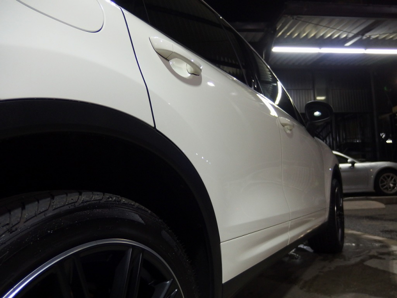 ポルシェ&nbsp;カイエン&nbsp;V6 3.6L 正規ディーラー車　サンルーフ　ルーフレール　社外20インチアルミ&nbsp;中古車