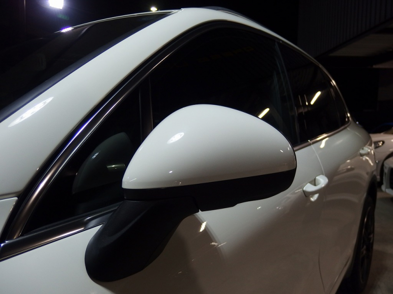 ポルシェ&nbsp;カイエン&nbsp;V6 3.6L 正規ディーラー車　サンルーフ　ルーフレール　社外20インチアルミ&nbsp;中古車