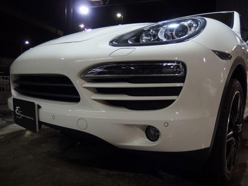 ポルシェ&nbsp;カイエン&nbsp;V6 3.6L 正規ディーラー車　サンルーフ　ルーフレール　社外20インチアルミ&nbsp;中古車