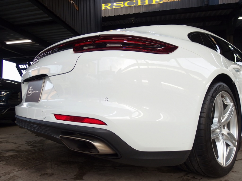 ポルシェ&nbsp;パナメーラ&nbsp;正規ディーラー車　アダプティブクルーズコントロール　カープレイ　シートヒーター&nbsp;中古車