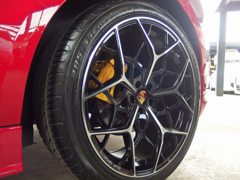 ポルシェ&nbsp;マカン&nbsp;S　正規ディーラー車　ｽﾎﾟｰﾂｸﾛﾉPKG　EUR-GTｴｱﾛ　22inｱﾙﾐ　ESﾀﾞｳﾝｻｽ&nbsp;中古車