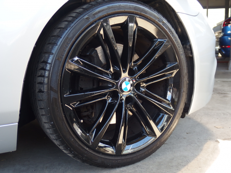 BMW 6シリーズ 650i クーペ Mスポーツエディション ディーラー車 右ハンドル  中古車