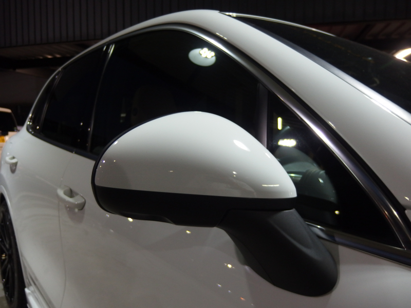 ポルシェ カイエン 正規ディーラー車 右ハンドル EUR-GTエアロ 22inアルミ クルーズコントロール シートヒーター 中古車