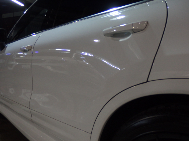 ポルシェ カイエン 正規ディーラー車 右ハンドル EUR-GTエアロ 22inアルミ クルーズコントロール シートヒーター 中古車