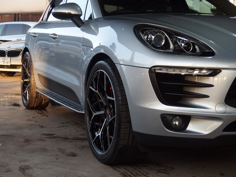 ポルシェ マカン S アダプティブクルーズコントロール　ワンオーナー　2015年モデル　スマートキー 中古車