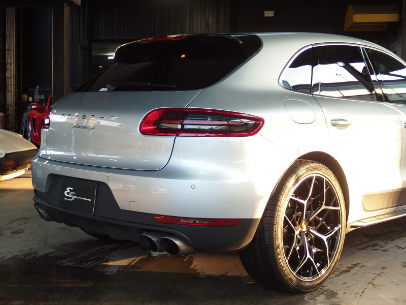 ポルシェ マカン S アダプティブクルーズコントロール　ワンオーナー　2015年モデル　スマートキー 中古車