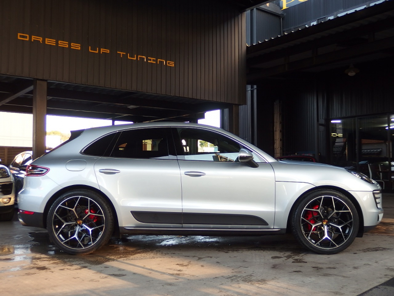 ポルシェ マカン S アダプティブクルーズコントロール　ワンオーナー　2015年モデル　スマートキー 中古車