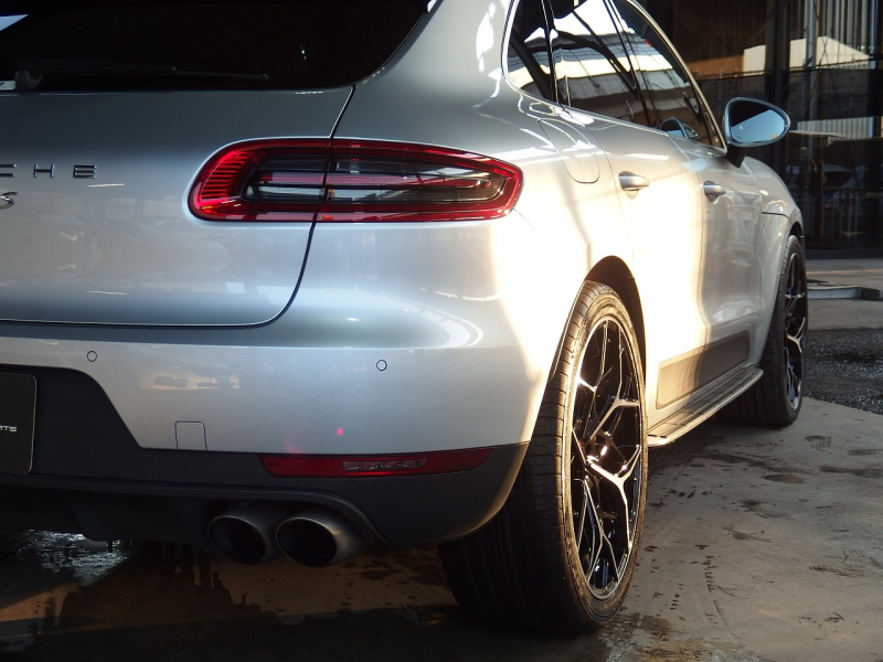 ポルシェ マカン S アダプティブクルーズコントロール　ワンオーナー　2015年モデル　スマートキー 中古車