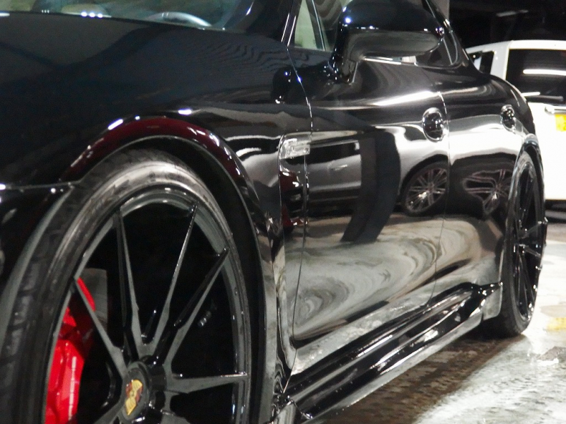 ポルシェ パナメーラ S　EUR－GTコンプリート　スポーツクロノパッケージ　ディーラー車　左ハンドル　サンルーフ 中古車