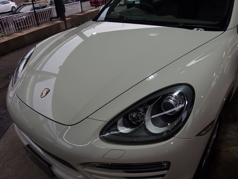 ポルシェ カイエン 正規ディーラー車　右ハンドル　 中古車