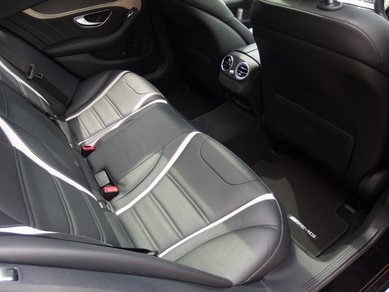 メルセデスベンツ&nbsp;Cクラス&nbsp;AMG C63Sステーションワゴン&nbsp;中古車