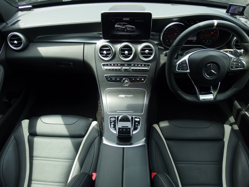 メルセデスベンツ&nbsp;Cクラス&nbsp;AMG C63Sステーションワゴン&nbsp;中古車