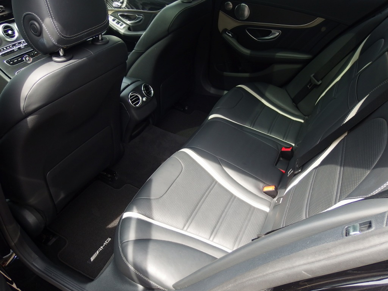 メルセデスベンツ&nbsp;Cクラス&nbsp;AMG C63Sステーションワゴン&nbsp;中古車