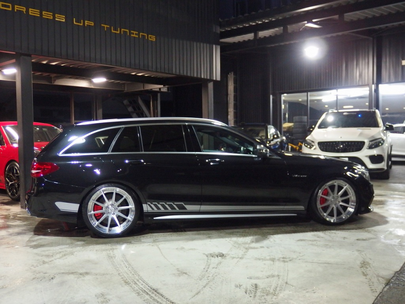 メルセデスベンツ&nbsp;Cクラス&nbsp;AMG C63Sステーションワゴン&nbsp;中古車