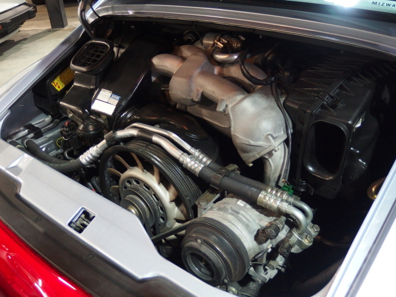 ポルシェ&nbsp;911(Type993)&nbsp;カレラクーペⅡ ティプトロニックS 後期バリオラム MIZWA新車保証書/整備手帳/取説 ワンオーナー車&nbsp;中古車