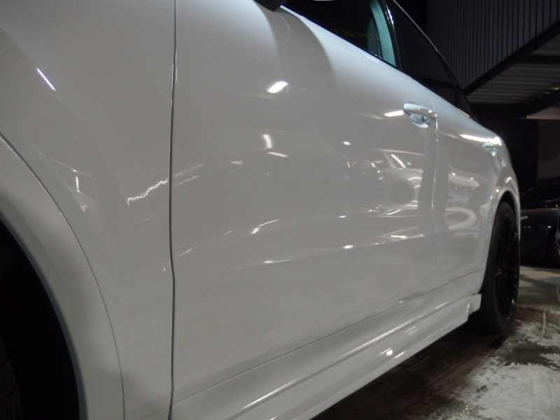 ポルシェ&nbsp;カイエン&nbsp;ワンオーナー　正規ディーラー車　EUR-GTエアロ　ES22inアルミ　ローダウン　アダプティブクルーズコントロール　&nbsp;中古車