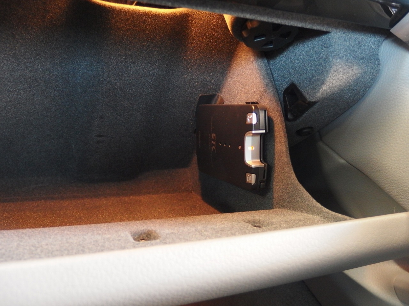 ポルシェ カイエン ワンオーナー　正規ディーラー車　右ハンドル　パノラマサンルーフ  EUR-GTエアロ　ES22インチアルミ　ESダウンサス 中古車