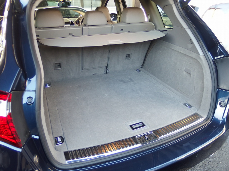 ポルシェ カイエン ワンオーナー　正規ディーラー車　右ハンドル　パノラマサンルーフ  EUR-GTエアロ　ES22インチアルミ　ESダウンサス 中古車