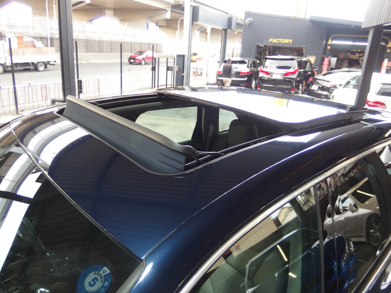 ポルシェ カイエン ワンオーナー　正規ディーラー車　右ハンドル　パノラマサンルーフ  EUR-GTエアロ　ES22インチアルミ　ESダウンサス 中古車