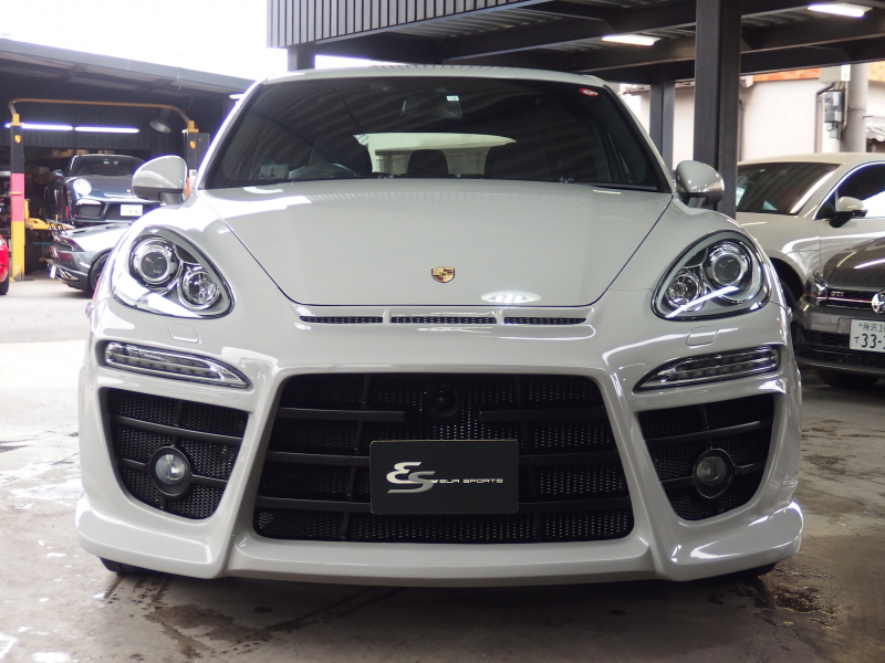 ポルシェ&nbsp;カイエン&nbsp;プラチナエディション　アダプティブクルーズコントロール　EUR-GTエアロ　ES22inアルミ　ESサウンサス　正規ディーラー車&nbsp;中古車