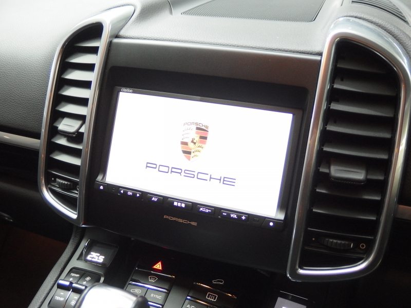 ポルシェ&nbsp;カイエン&nbsp;プラチナエディション　アダプティブクルーズコントロール　EUR-GTエアロ　ES22inアルミ　ESサウンサス　正規ディーラー車&nbsp;中古車