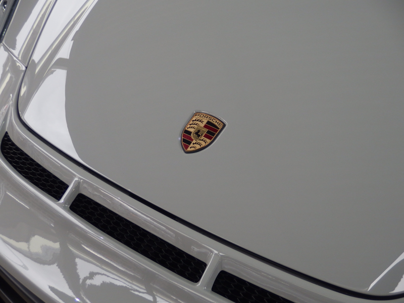 ポルシェ&nbsp;カイエン&nbsp;プラチナエディション　アダプティブクルーズコントロール　EUR-GTエアロ　ES22inアルミ　ESサウンサス　正規ディーラー車&nbsp;中古車