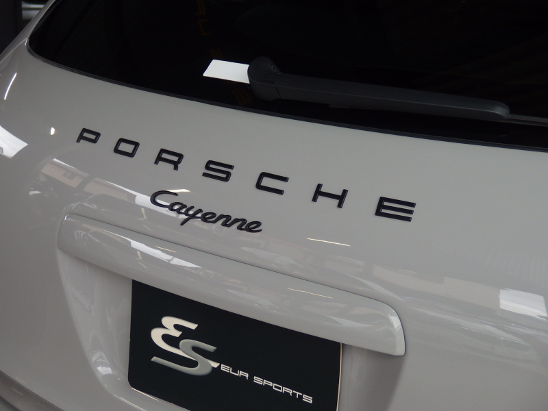 ポルシェ&nbsp;カイエン&nbsp;プラチナエディション　アダプティブクルーズコントロール　EUR-GTエアロ　ES22inアルミ　ESサウンサス　正規ディーラー車&nbsp;中古車