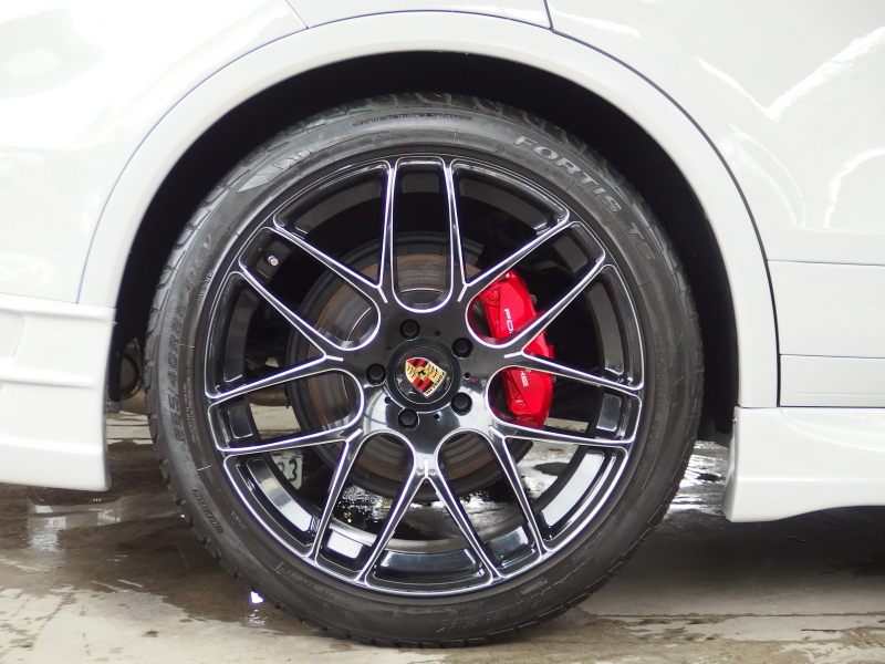 ポルシェ&nbsp;カイエン&nbsp;プラチナエディション　アダプティブクルーズコントロール　EUR-GTエアロ　ES22inアルミ　ESサウンサス　正規ディーラー車&nbsp;中古車