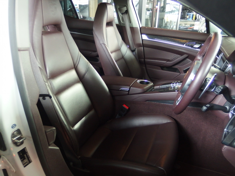 ポルシェ パナメーラ エディション 2016年モデル EUR-GTエアロ ES22インチアルミ ESダウンサス ESスポーツマフラー  中古車