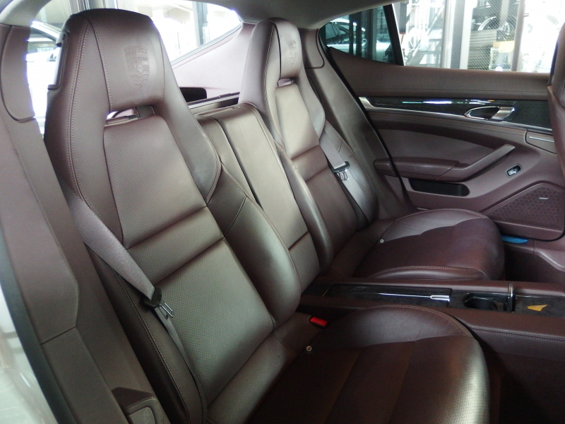 ポルシェ パナメーラ エディション 2016年モデル EUR-GTエアロ ES22インチアルミ ESダウンサス ESスポーツマフラー  中古車