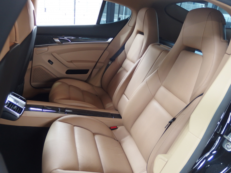 ポルシェ パナメーラ 後期 EUR-GTエアロ ES22インチアルミ ESスポーツマフラー ESダウンサス 正規ディーラー車 ベージュ×ブラックレザー 中古車