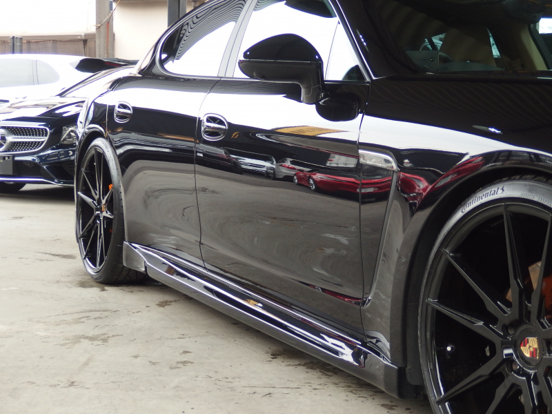 ポルシェ パナメーラ 後期 EUR-GTエアロ ES22インチアルミ ESスポーツマフラー ESダウンサス 正規ディーラー車 ベージュ×ブラックレザー 中古車