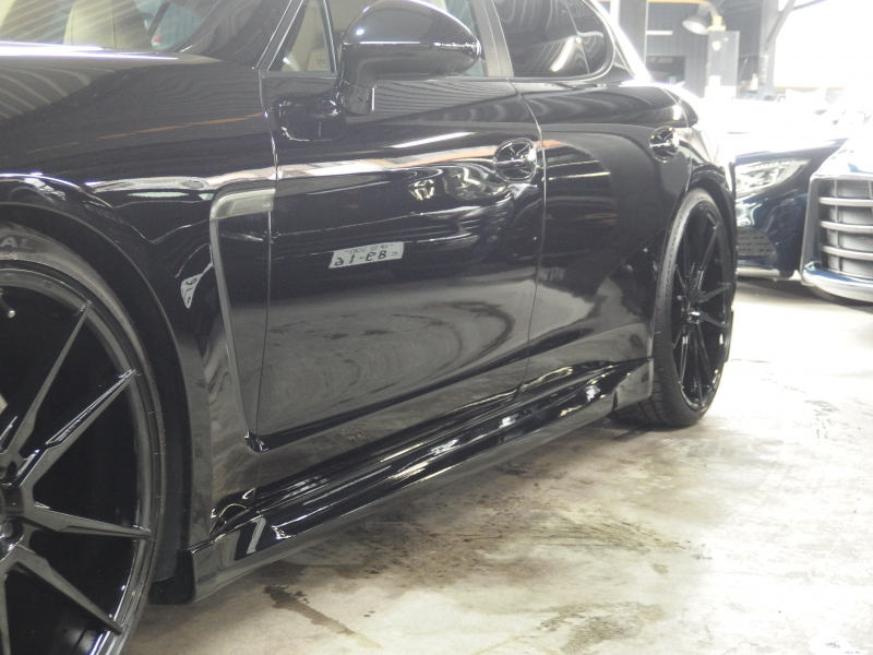 ポルシェ パナメーラ 後期 EUR-GTエアロ ES22インチアルミ ESスポーツマフラー ESダウンサス 正規ディーラー車 ベージュ×ブラックレザー 中古車