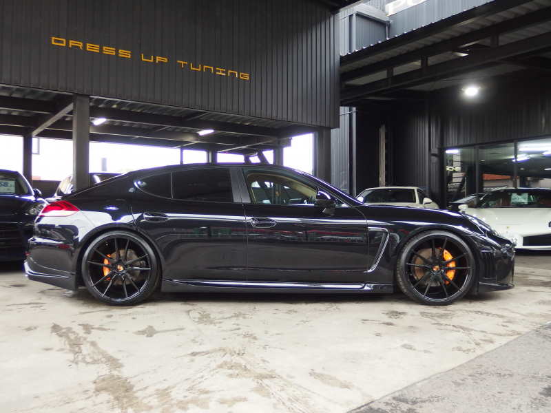 ポルシェ パナメーラ 後期 EUR-GTエアロ ES22インチアルミ ESスポーツマフラー ESダウンサス 正規ディーラー車 ベージュ×ブラックレザー 中古車