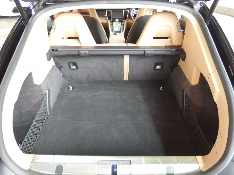 ポルシェ パナメーラ 後期 EUR-GTエアロ ES22インチアルミ ESスポーツマフラー ESダウンサス 正規ディーラー車 ベージュ×ブラックレザー 中古車