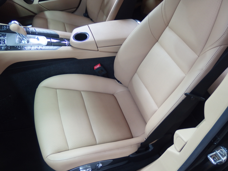 ポルシェ パナメーラ 後期 EUR-GTエアロ ES22インチアルミ ESスポーツマフラー ESダウンサス 正規ディーラー車 ベージュ×ブラックレザー 中古車