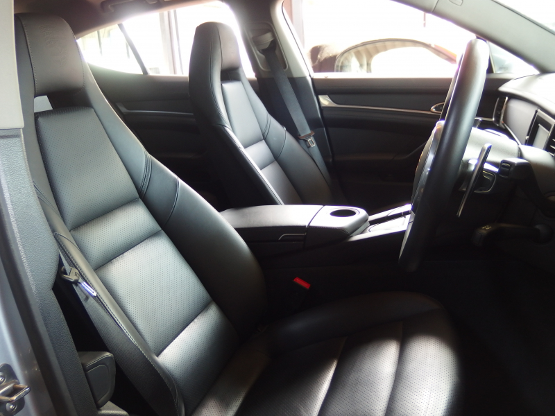 ポルシェ&nbsp;パナメーラ&nbsp;S スポーツクロノPKG 後期モデル　EUR-GTエアロ　ES22インチ　スマートキー　イージークローザー　前後シートヒーター&nbsp;中古車