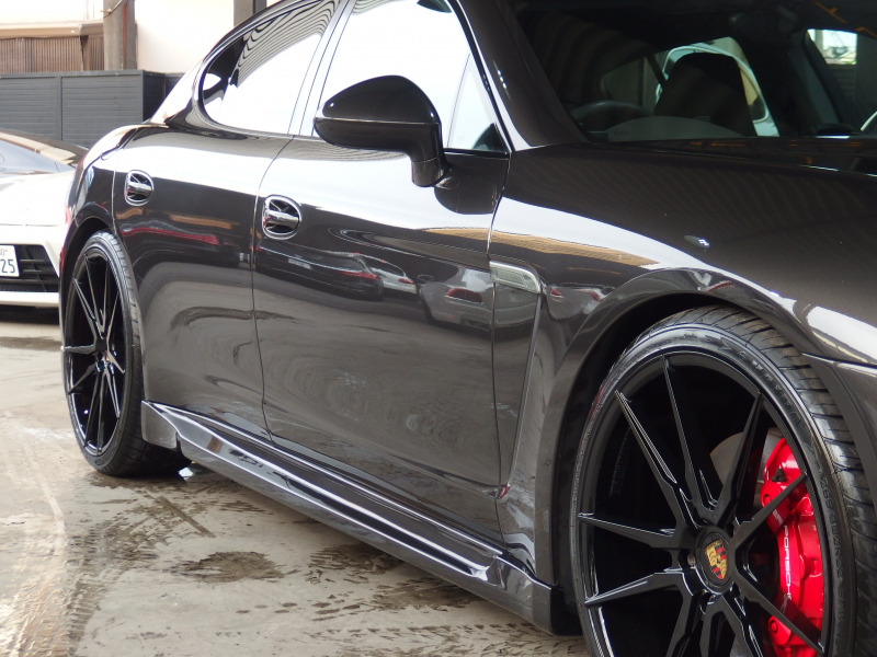 ポルシェ パナメーラ エディション　スポーツクロノPKG 2016年モデル　LEDヘッドライト　スマートキー　EURエアロ　ES22inアルミ　ESダウンサス 中古車