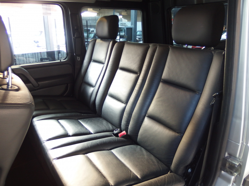 メルセデスベンツ Gクラス G350 ブルーテック　正規ディーラー車　右ハンドル　サンルーフ  アダプティブクルーズコントロール　ブラックレザーシート 中古車