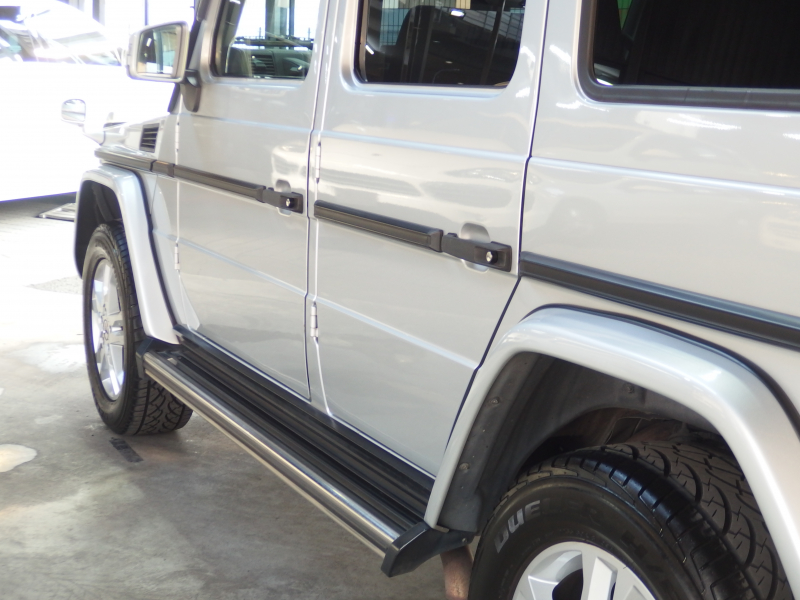 メルセデスベンツ Gクラス G350 ブルーテック　正規ディーラー車　右ハンドル　サンルーフ  アダプティブクルーズコントロール　ブラックレザーシート 中古車